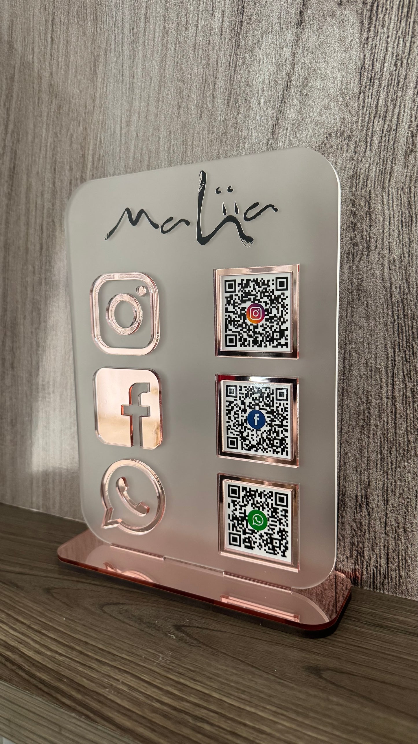 LETRERO REDES SOCIALES