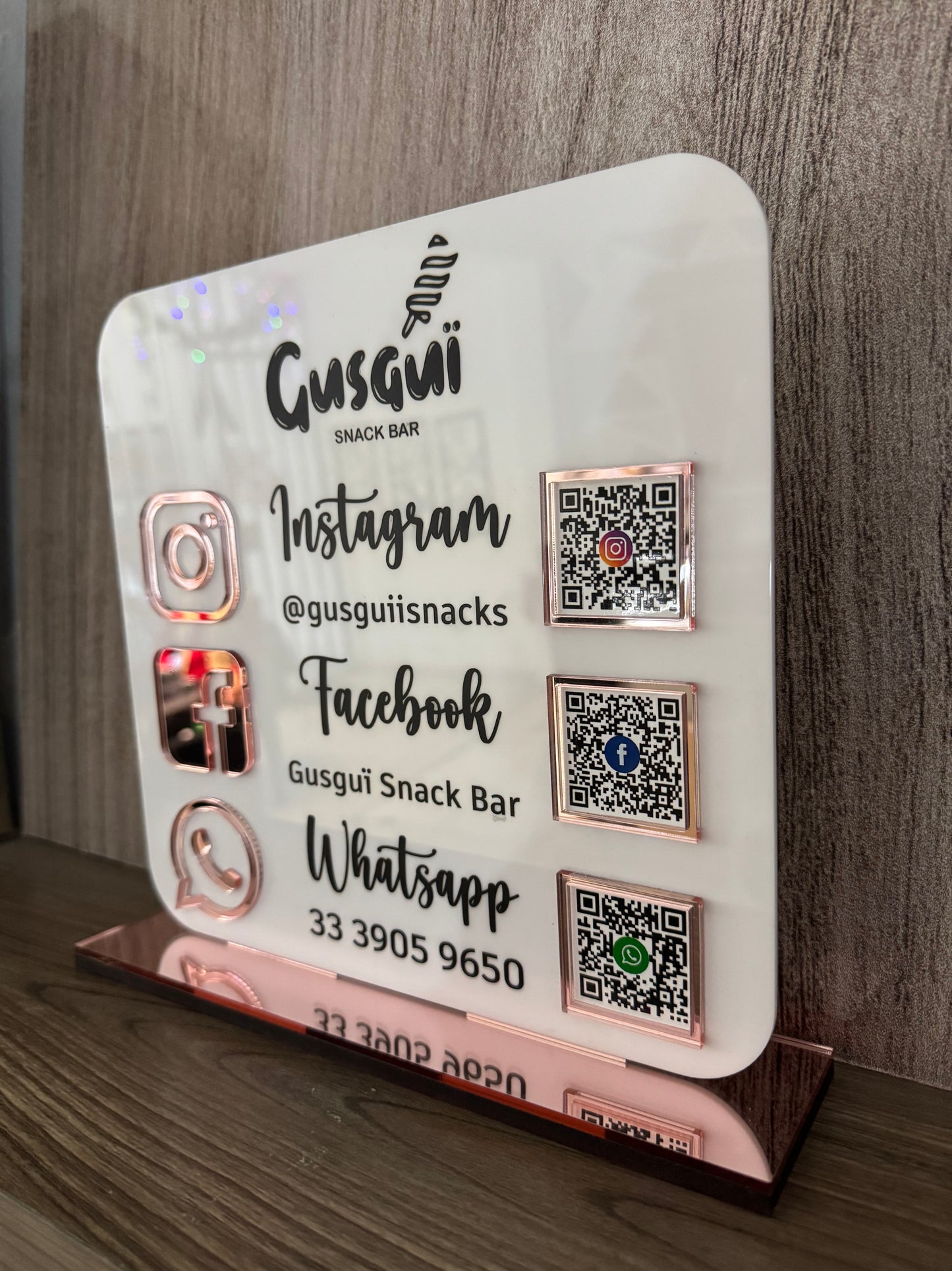 LETRERO REDES SOCIALES