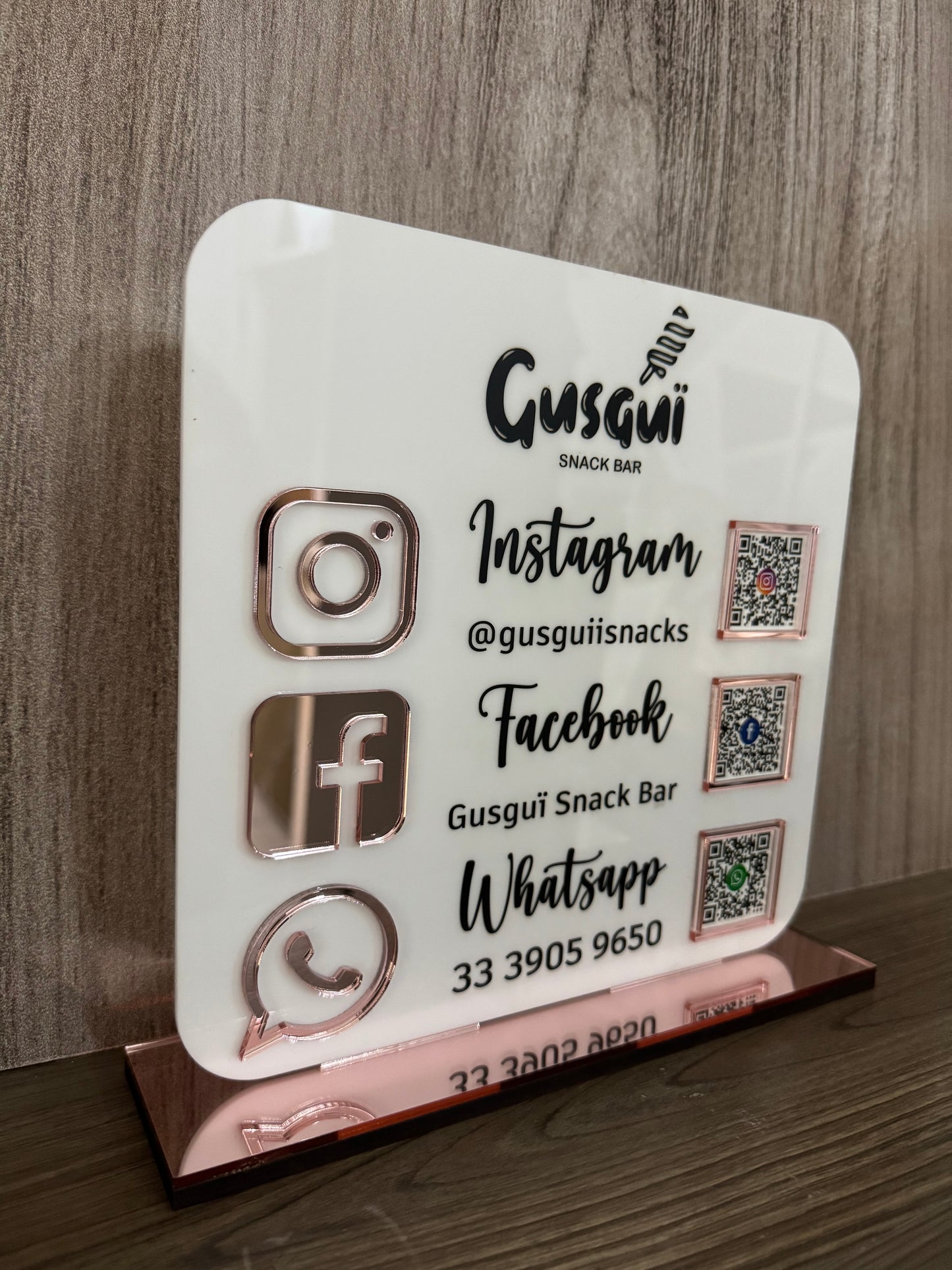 LETRERO REDES SOCIALES