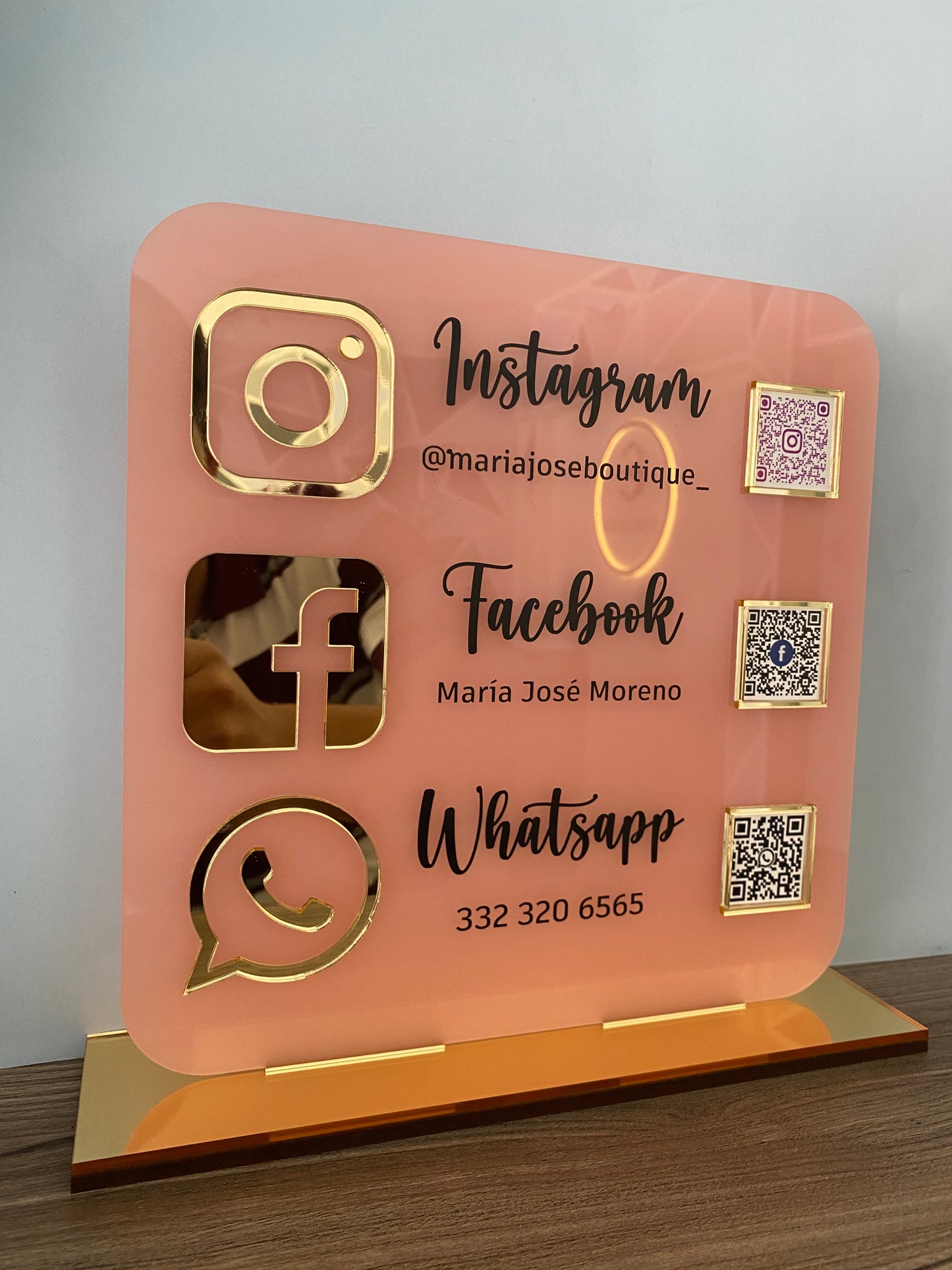 LETRERO REDES SOCIALES